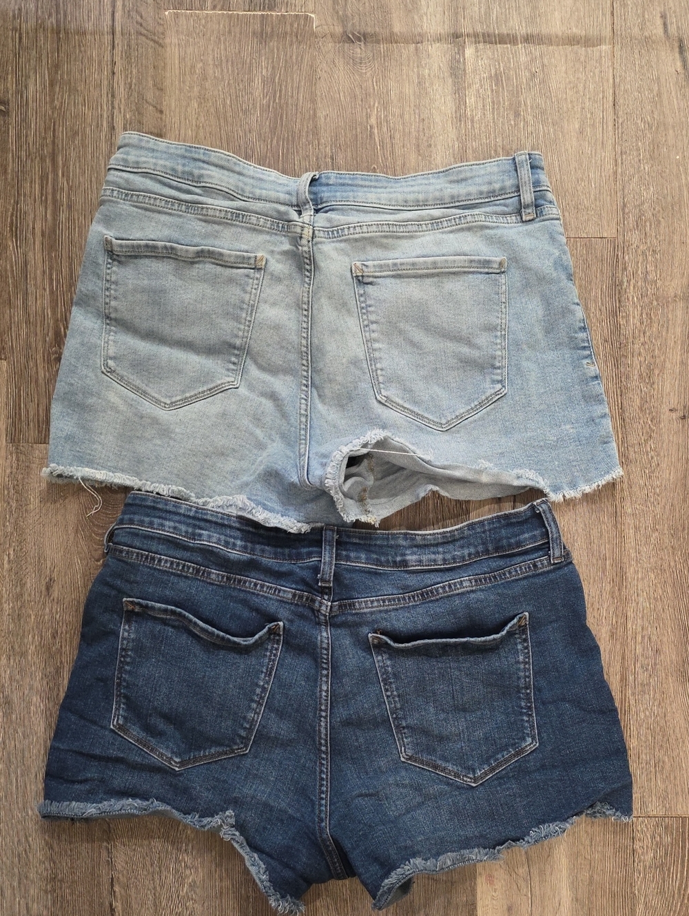 A.n.a Jean Shorts BUNDLE of 2 - Picture 6 of 6